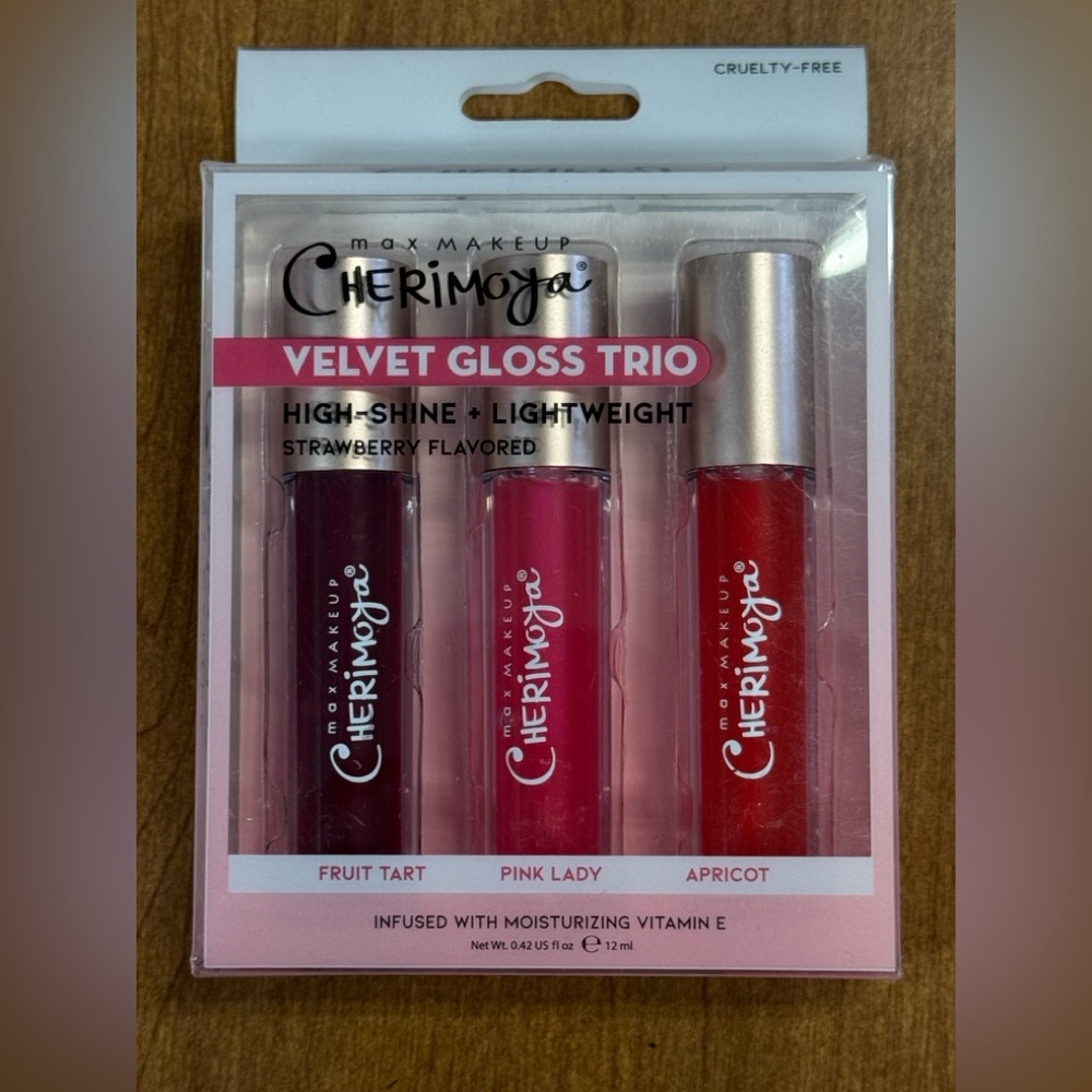 [cherimoya] Velvet Lip Gloss High shine Flavored Gloss 3 Piece New‎ in Box